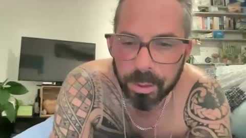 letmedoo2 online show from 03.11.26