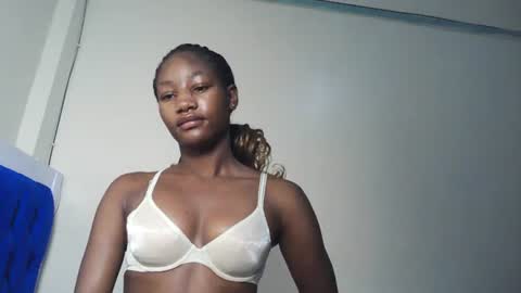 Milly online show from 07.30.26