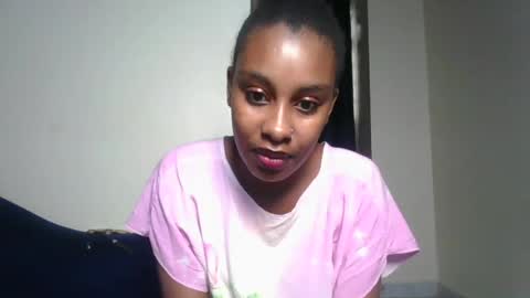 Snapshot of hot_sexxy_angel chatting on 07.13.26 Marina online show from 07.13.26