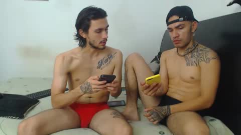 Hot Sharks   online show from 12.12.24