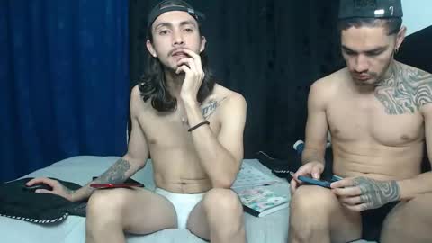 Hot Sharks   online show from 01.18.26