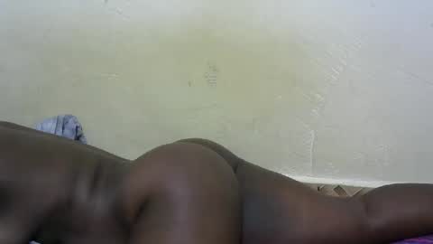 Snapshot of hot_shree chatting on 09.15.25 bleiz online show from 09.15.25