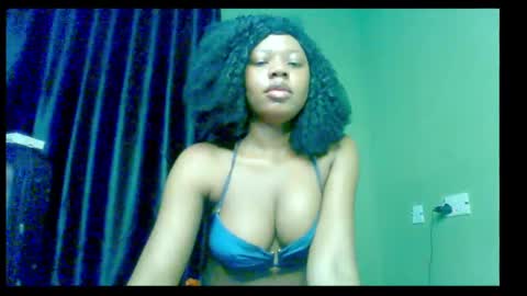 Snapshot of hot_stellaa chatting on 01.29.25 Stella online show from 01.29.25