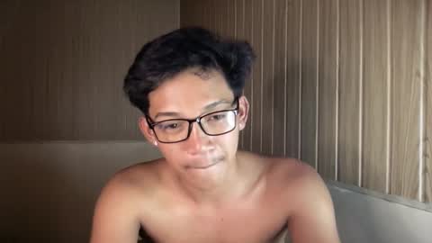 hotasian_jerome online show from 05.10.26