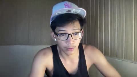 hotasian_jerome online show from 05.12.26