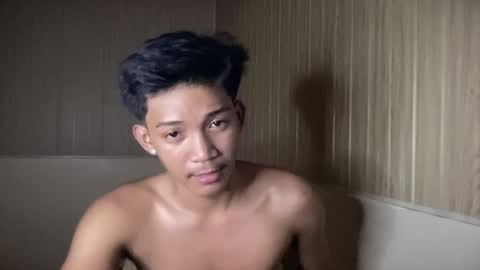 hotasian_jerome online show from 05.17.26