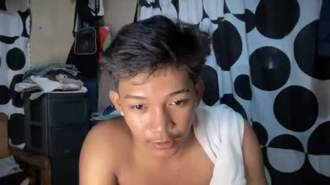 hotasian_jerome online show from 05.22.26
