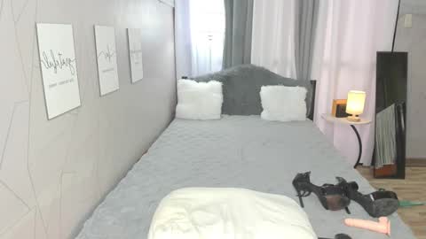 Snapshot of hotasianbeatrixx chatting on 02.06.25 Bea online show from 02.06.25