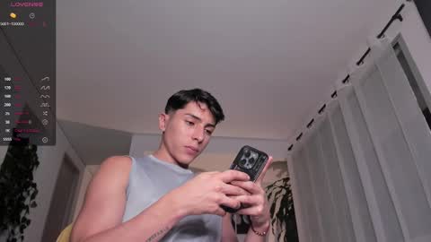 Andrew xdres08 online show from 02.21.25