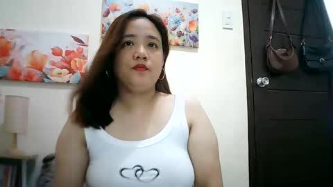 Lynn online show from 11.24.25