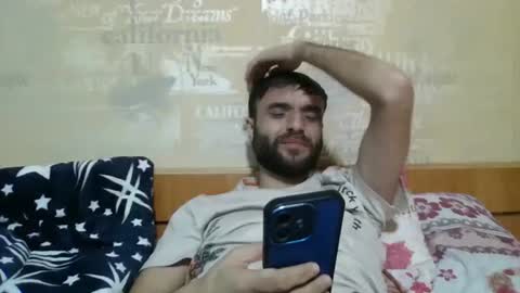 Snapshot of hotbodyboy879506 chatting on 02.26.26 Mihai online show from 02.26.26