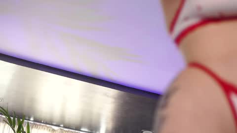 Anais online show from 04.14.26