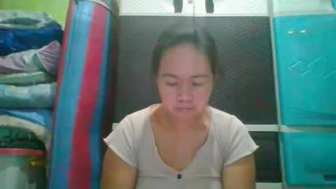 hotchicks4uxx online show from 02.05.25