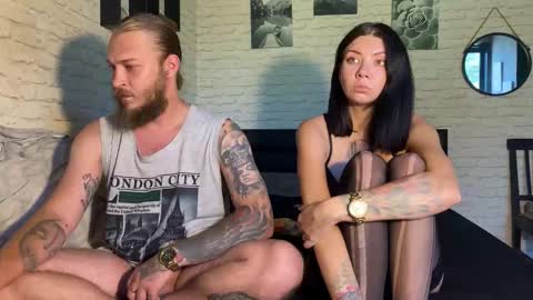 YounHotCouple online show from 09.14.25