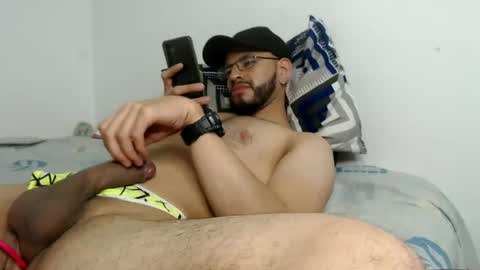 hotdereck33 online show from 03.05.25