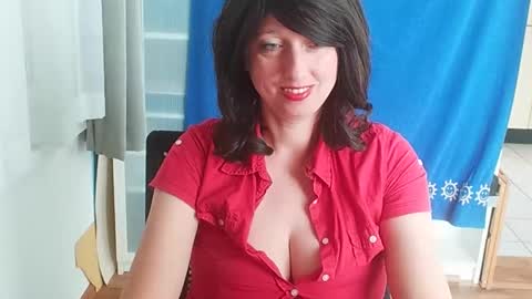Hot Destany online show from 12.11.24