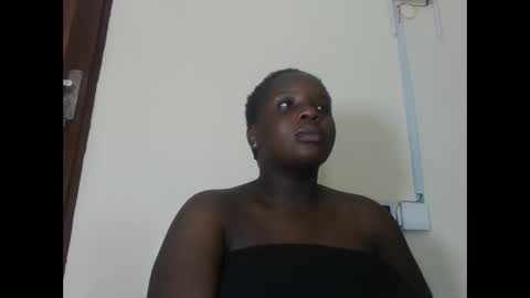 Snapshot of hotebbbyy chatting on 12.16.24 EBBY online show from 12.16.24