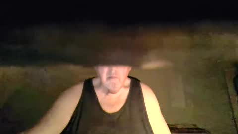 Snapshot of hotejok chatting on 12.20.24 hotejok online show from 12.20.24