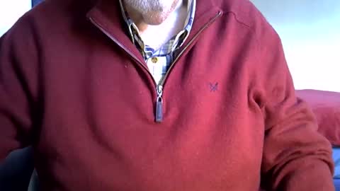 Snapshot of hotejok chatting on 10.29.25 hotejok online show from 10.29.25