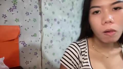 hotestpinayxxx online show from 04.17.26