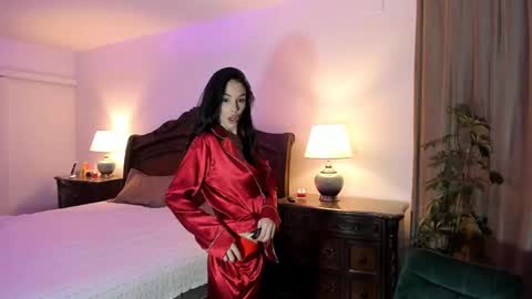 hotfallingdevil online show from 12.10.24