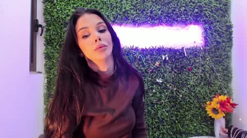 hotfallingdevil online show from 12.17.25