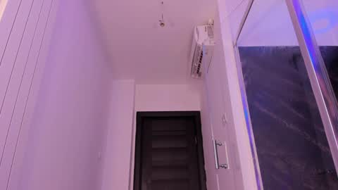 hotfallingdevil online show from 02.20.26