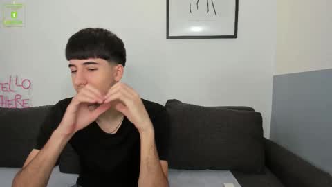 Snapshot of hotflirtyfella chatting on 09.09.25 QUENTIN online show from 09.09.25