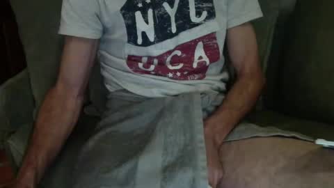 Snapshot of hotfrenchdadd chatting on 01.02.25 hotfrenchdadd online show from 01.02.25