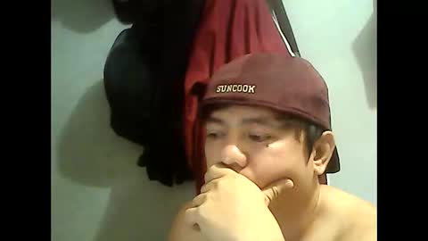 Snapshot of hotfuntasyboy chatting on 10.12.25 hotfuntasyboy online show from 10.12.25