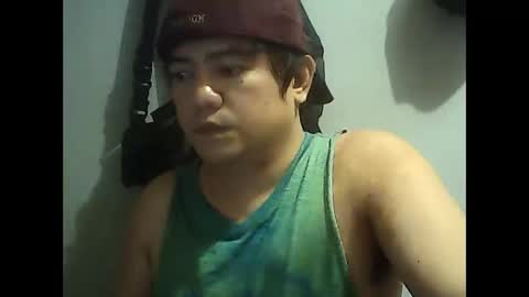 Snapshot of hotfuntasyboy chatting on 11.15.25 hotfuntasyboy online show from 11.15.25