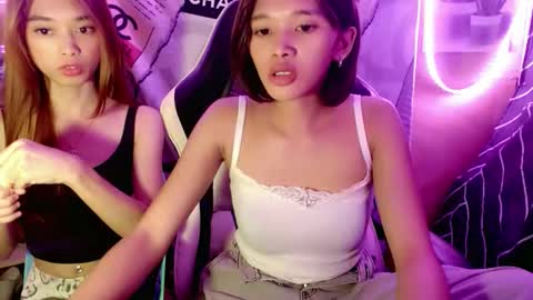 Snapshot of hotgirlronaxx chatting on 10.05.25 hotgirlronaxx online show from 10.05.25