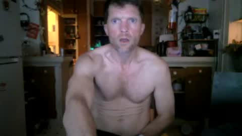 Snapshot of hothardthrob chatting on 07.01.26 Hot Hard Throb online show from 07.01.26