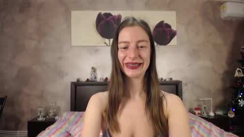 Lia   online show from 12.13.25