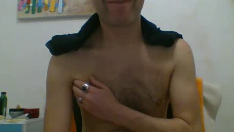 hottitan  twitter Marianoshcam online show from 09.14.25