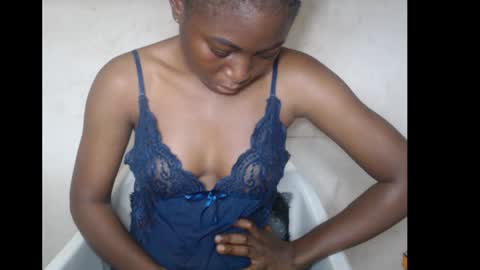 hotjessie0 online show from 11.04.25