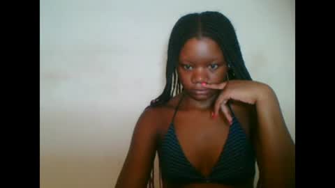 Snapshot of hotjeylee chatting on 03.12.25 LOYCE online show from 03.12.25