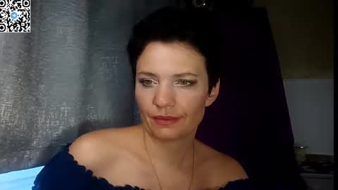 Snapshot of hotmamaqueen234 chatting on 06.22.26 hotmamaqueen234 online show from 06.22.26