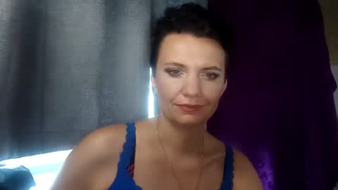 Snapshot of hotmamaqueen234 chatting on 07.26.26 hotmamaqueen234 online show from 07.26.26