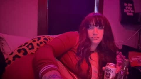 Snapshot of hotmommy1551 chatting on 03.04.26 Hannah Montana online show from 03.04.26