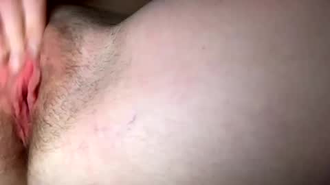 Snapshot of hotmommy2003 chatting on 01.07.25 hotmommy2003 online show from 01.07.25