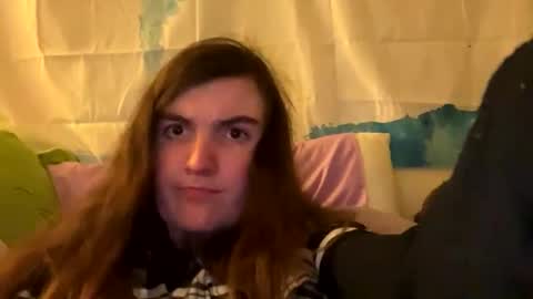 Snapshot of hotmommy2003 chatting on 01.19.25 hotmommy2003 online show from 01.19.25