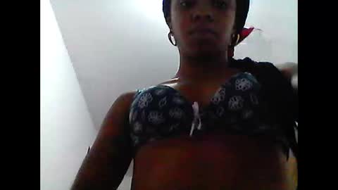 HotMorenitha online show from 09.09.25