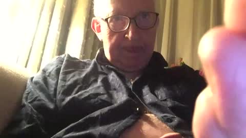 hotmuff99 online show from 12.30.24