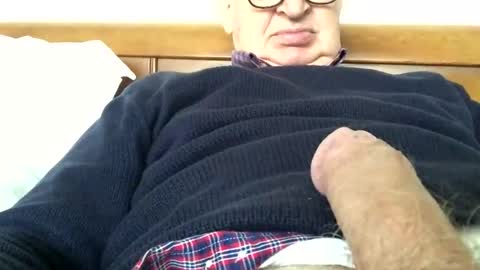 hotmuff99 online show from 02.13.25