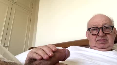 hotmuff99 online show from 02.22.25