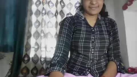 Snapshot of hotnsweetindian chatting on 12.04.24 lola online show from 12.04.24