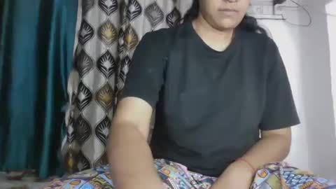 lola online show from 11.02.25