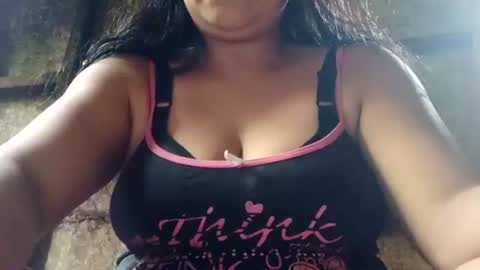 Snapshot of hotpreggymommy1993 chatting on 01.09.25 hotpreggymommy1993 online show from 01.09.25