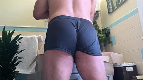 Snapshot of hotrox6942 chatting on 09.18.25 hotrox6942 online show from 09.18.25